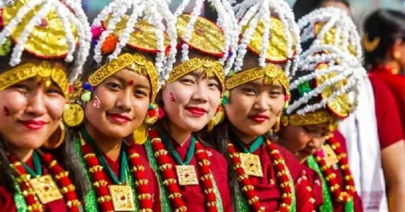 शेर्पा समुदायले आज विविध कार्यक्रम गरी ग्याल्पो ल्होसार पर्व मनाउँदै