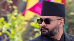 सबैका चुनावी घोषणापत्र समेटेर 'राष्ट्रिय प्रतिबद्धता' जुटाउन खोज्दै सरकार, विपक्षी र राजनीतिशास्त्री के भन्छन्