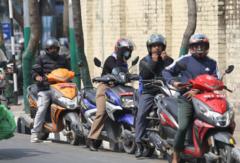 इन्धन खपत घटाउन सडकमा 'जोरबिजोर' र साप्ताहिक बिदा थप्नेबारे छलफल