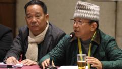 चाँडै निर्वाचन गर्ने निर्णयपछि विवाद र मुद्दाको भुमरीमा किन परिरहेको छ एन्फा