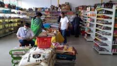 खानेतेल र चामलमा देखिएको 'अस्वाभाविक मूल्यवृद्धि'पछाडिका सम्भाव्य कारण