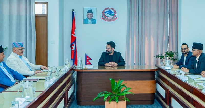 प्रधानमन्त्री शाह र मुख्यमन्त्रीहरुबिच छलफल जारी