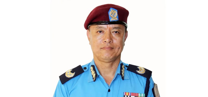 ओली–लेखक पक्राउ पर्दा किन पक्राउ परेनन् खापुङ?