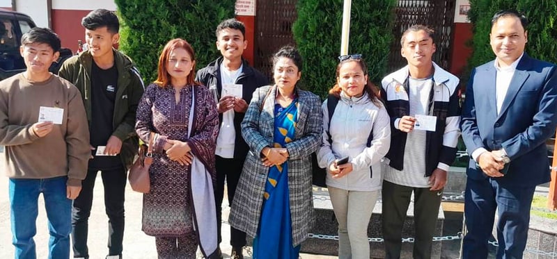 अनाथालयका चार बालकले पाए नागरिकता