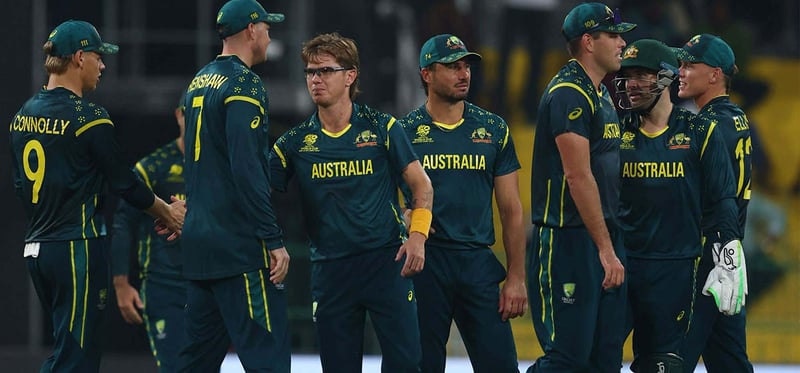 टी-२० विश्वकपमा असफलतापछि अष्ट्रेलिया टोलीमाथि प्रश्नैप्रश्न