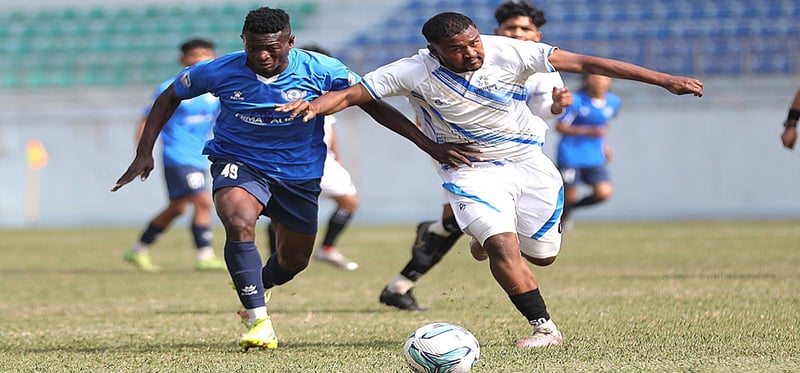 लालीगुराँस शीर्ष स्थानमा