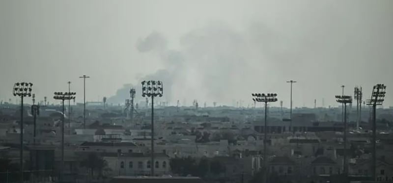 कतारस्थित अमेरिकी हवाई अड्डामा इरानी क्षेप्यास्त्र प्रहार