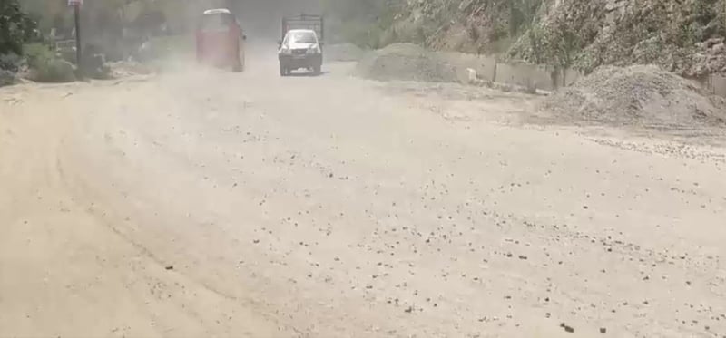 धुलिखेल-खावा सडक : कालेपत्र गर्न आगामी चैत ७ देखि २० सम्म रातका समयमा यातायात बन्द गरिने