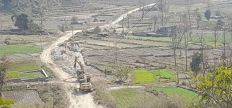 कालीगण्डकी लोकमार्ग : फलेबास-अर्मादी खण्ड स्तरोन्नति सुरु