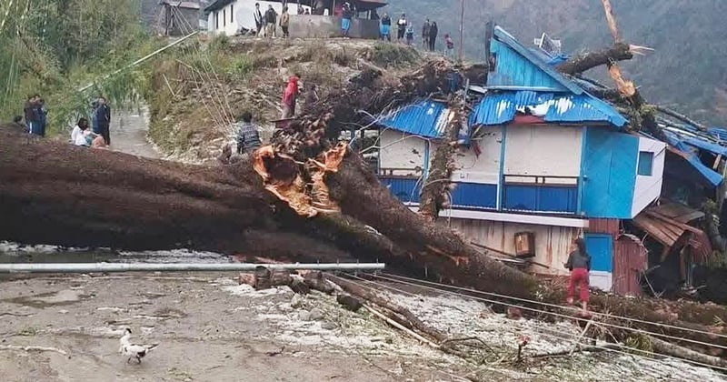 हावाहुरीले ताप्लेजुङमा ७५ लाख बढीको क्षति