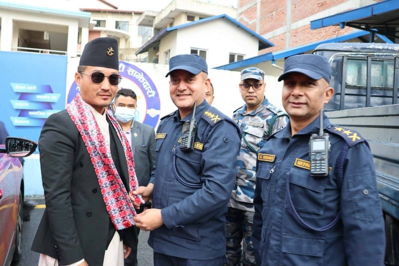 कानुन कार्यान्वयनमा दह्रोसँग उभिन गृहमन्त्री गुरुङको निर्देशन