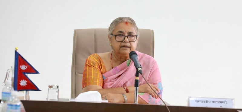 स्वास्थ्य बिमा संकट समाधानमा प्रधानमन्त्रीको चासो