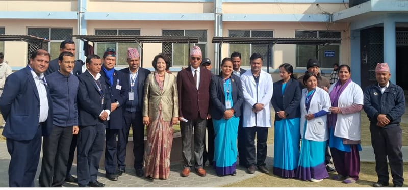 स्वास्थ्य मन्त्री शर्माद्वारा मानसिक अस्पताल निरीक्षण