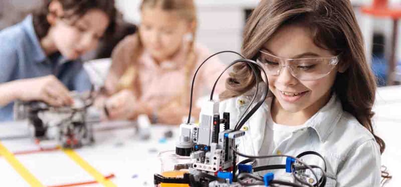 विज्ञानमा महिला तथा बालिकाको सहभागिता बढाउनुपर्नेमा जोड