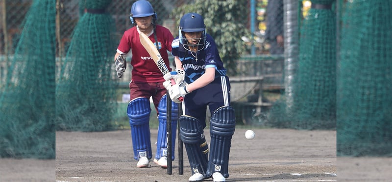 अक्षरा र ग्यालेक्सी पब्लिक अन्तिम चारमा