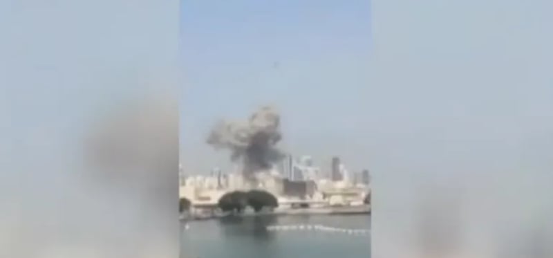 इरानद्वारा कतार, युएई र बहराइनस्थित अमेरिकी सैन्य आधार शिविरमा क्षेप्यास्त्र प्रहार