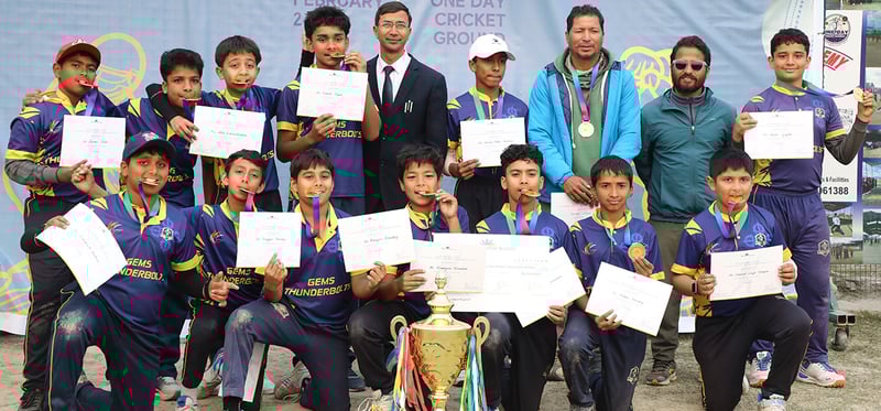 जेम्सलाई यु -१४ क्रिकेट उपाधि