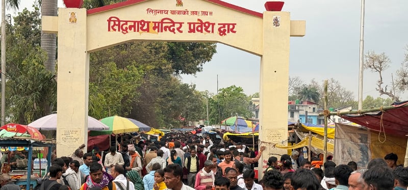 पूर्णागिरि मेलापछि महेन्द्रनगरमा भारतीय दर्शनार्थीको घुइँचो