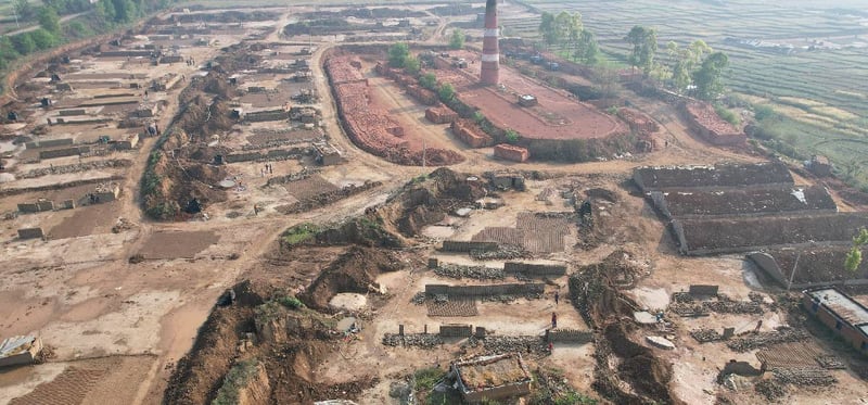 कोभिडले बन्द भएका इँटा उद्योग अझै सञ्चालनमा आउन सकेनन्