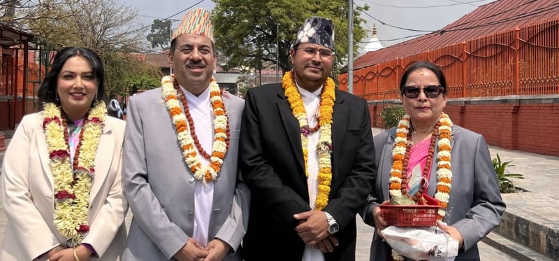 सपथअघि पशुपतिनाथ मन्दिरमा राप्रपा सांसदको प्रतिज्ञा: हिन्दू राष्ट्र