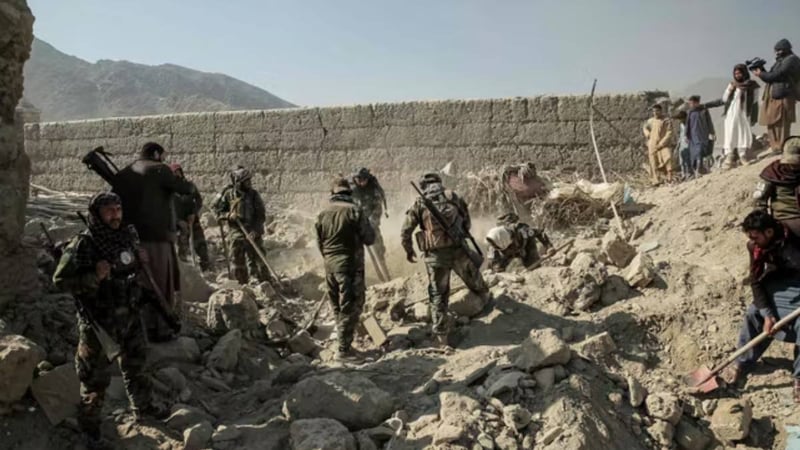 पाकिस्तान–अफगानिस्तानबीच ‘खुला युद्ध’ घोषणा