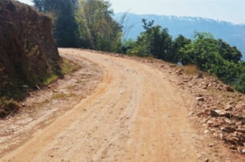 हिदी–मालिका सडक निर्माण सुरु, स्थानीयकै पहलमा काम अघि बढ्दै