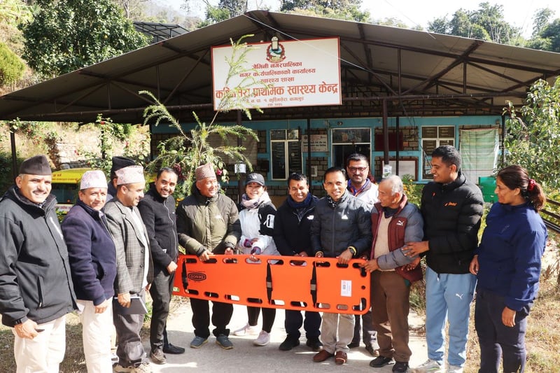 बागलुङका ४९ स्वास्थ्य संस्थालाई स्वास्थ्य सामग्री सहयोग