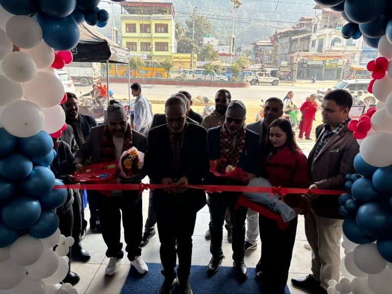 बुटवलमा सीजी डिजिटलको २८औं शोरुम सञ्चालनमा, २५ प्रतिशतसम्मको छुट र उपहार पाइने