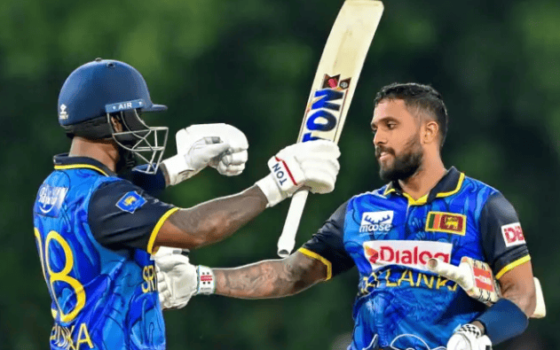 टी–२० विश्वकप : इङ्ल्याण्ड र न्युजिल्याण्ड भिड्दै