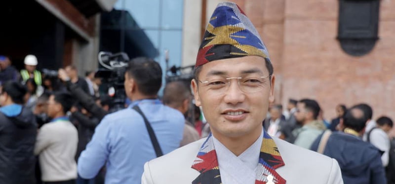 इलामका सांसद राईले प्रधानमन्त्री बालेनसँग राखे दर्जनबढी माग