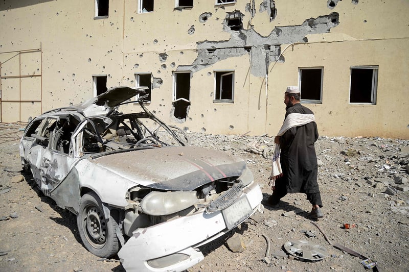 काबुलमा पाक-अफगान हवाई झडप, विस्फोट र गोलीबारी