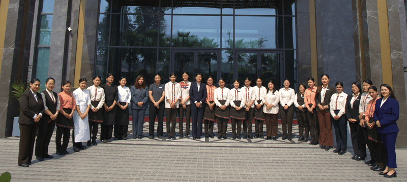 नारी दिवसको अवसरमा हायात प्लेस बुटवलद्वारा महिला कर्मचारीहरूको प्रशंसा