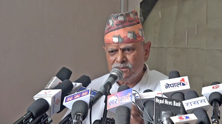 रास्वपाले पाएको जनादेशलाई खेर जान दिनुहुँदैन : पूर्वराष्ट्रपति यादव