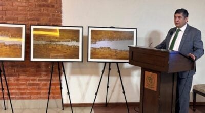 ‘नेपाली कलाकारको चित्रकलामा झल्किएका पाकिस्तानका रङहरू’