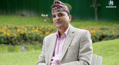 योगेश भन्छन् : ओली-लेखकलाई सरकारले अविलम्ब रिहाइ गरोस्