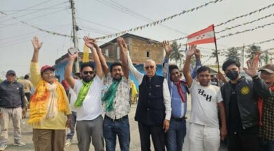 मोरङमा एमाले र राप्रपाका दर्जन बढी कार्यकर्ता कांग्रेस प्रवेश