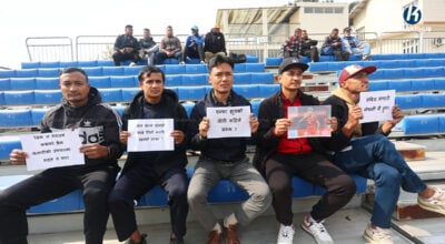 साम्बाको उपचार माग्दै एन्फाविरुद्ध उत्रिए खेलाडी (तस्बिरहरू)