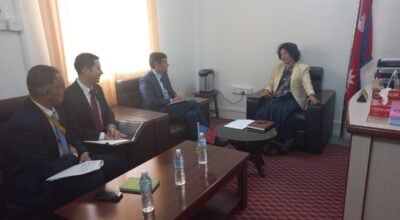 स्वास्थ्य मन्त्री र अमेरिकी राजदूतावासका कार्यवाहक प्रमुखबीच सहकार्यबारे छलफल