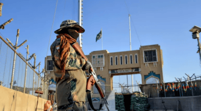 पाक-अफगान सीमा तनाव चुलियो