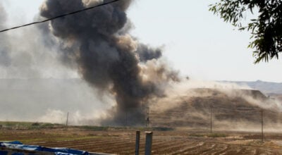 इरानद्वारा युएईको विशाल तेलभण्डार केन्द्रमा आक्रमण