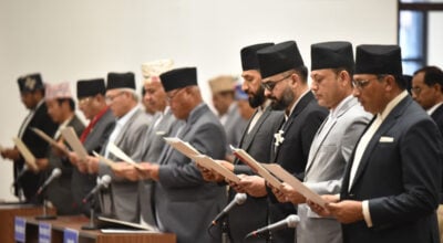 यस्तो देखियो प्रतिनिधि सभाका सांसदहरूको शपथ (तस्बिरहरू)