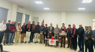 माओवादी पूर्वकेन्द्रीय सदस्य र रास्वपा बागमती सदस्यसहित ११ जना एमालेमा प्रवेश, बादलले गरे स्वागत