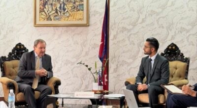 शिक्षामन्त्री पोखरेलसँग बेलायतका राजदूतको शिष्टाचार भेट