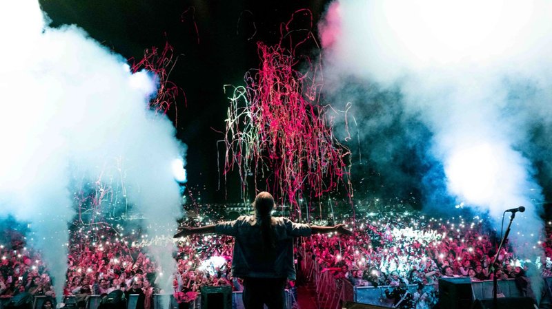 नेपथ्य सङ्गीत यात्रा : गीतसँगै सन्देशबाट पनि रमाए चितवनका दर्शक