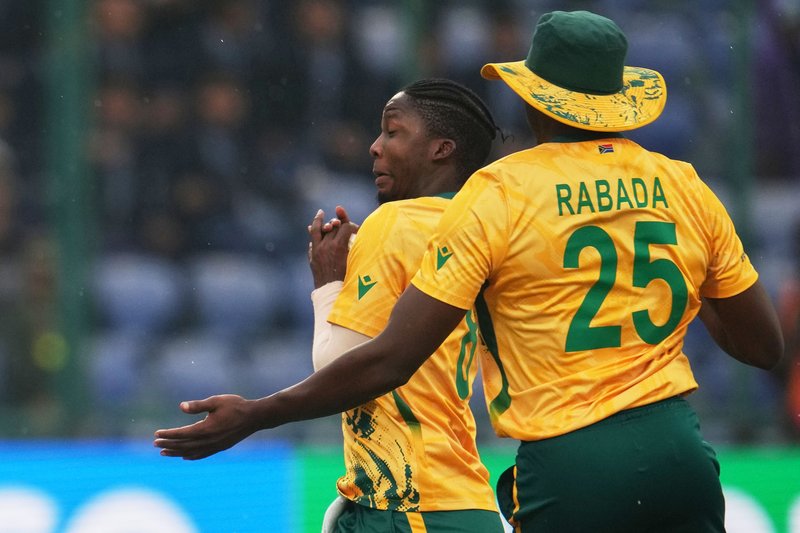 दक्षिण अफ्रिकाको लगातार चौथो जीत