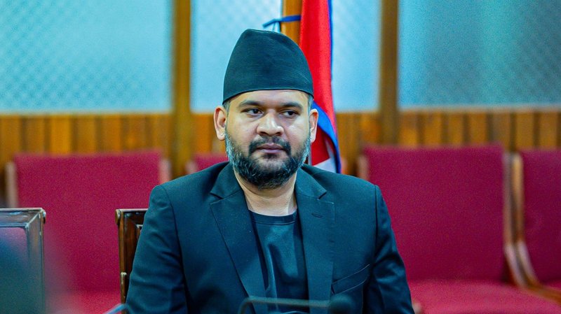 सिटौलाको स्वास्थ्य अवस्थाबारे बुझ्न अस्पताल पुगेर फर्किए बालेन