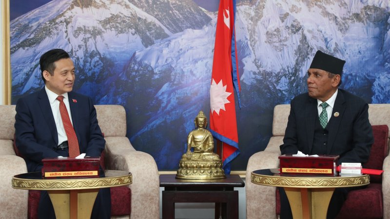 राष्ट्रियसभा अध्यक्ष दाहाल र नवनियुक्त चिनियाँ राजदूत चाङबीच भेटवार्ता