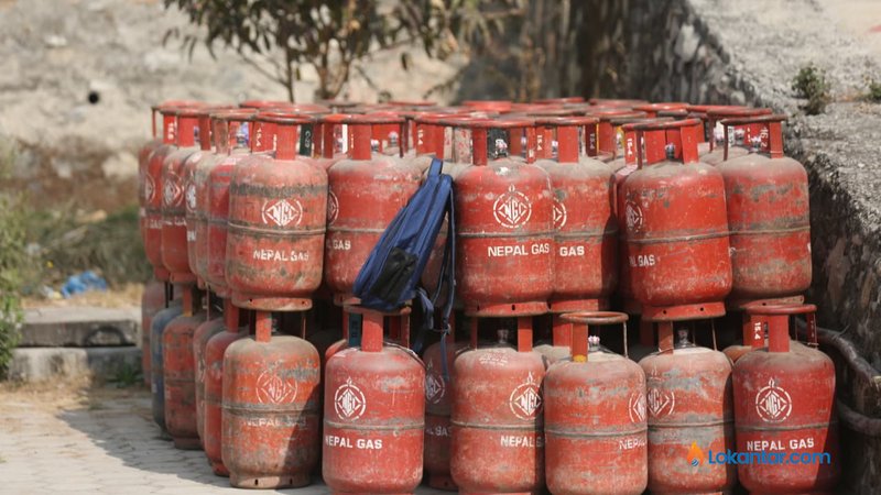 ग्यासको अनावश्यक भण्डारण नगर्न निगमको अनुरोध