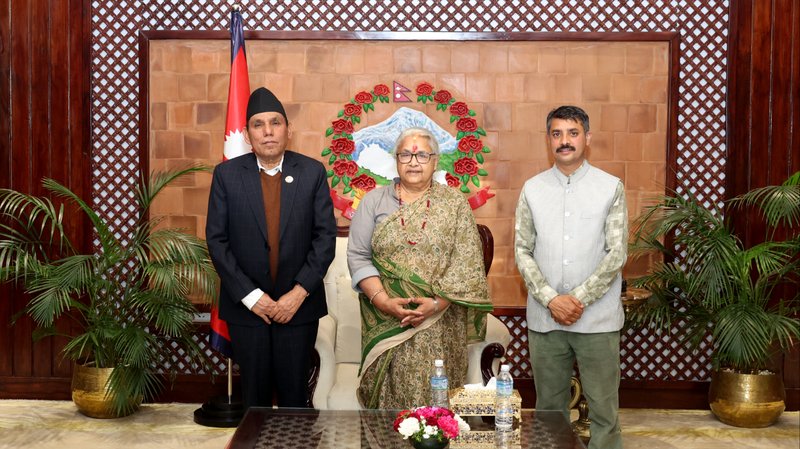 प्रधानमन्त्री कार्की र राष्ट्रियसभाका अध्यक्ष दाहालबीच भेटवार्ता