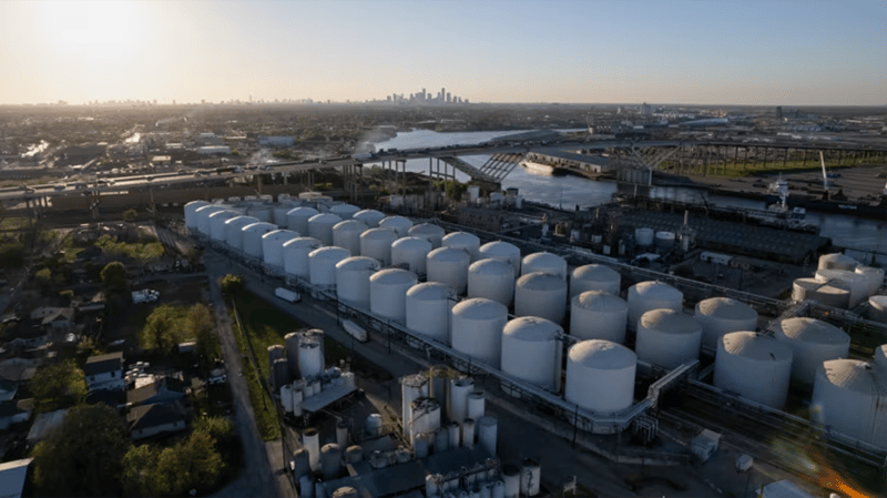 इरान युद्ध तेस्रो सातामा, तेलको मूल्य प्रतिब्यारेल १०५ डलर नाघ्यो